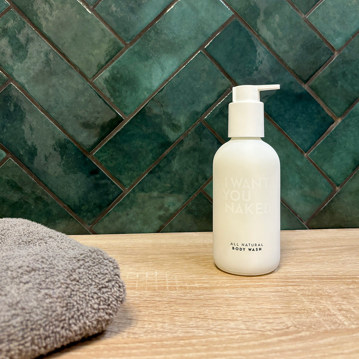 Body Wash 'Coco Glow' white