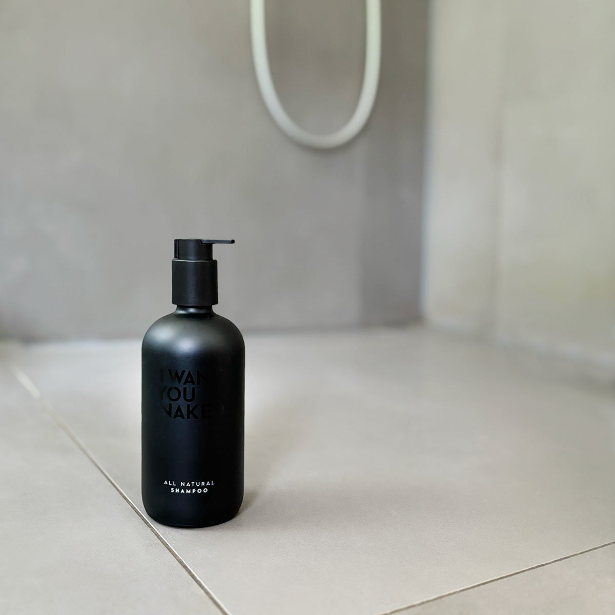 Shampoo 'Good Karma' black
