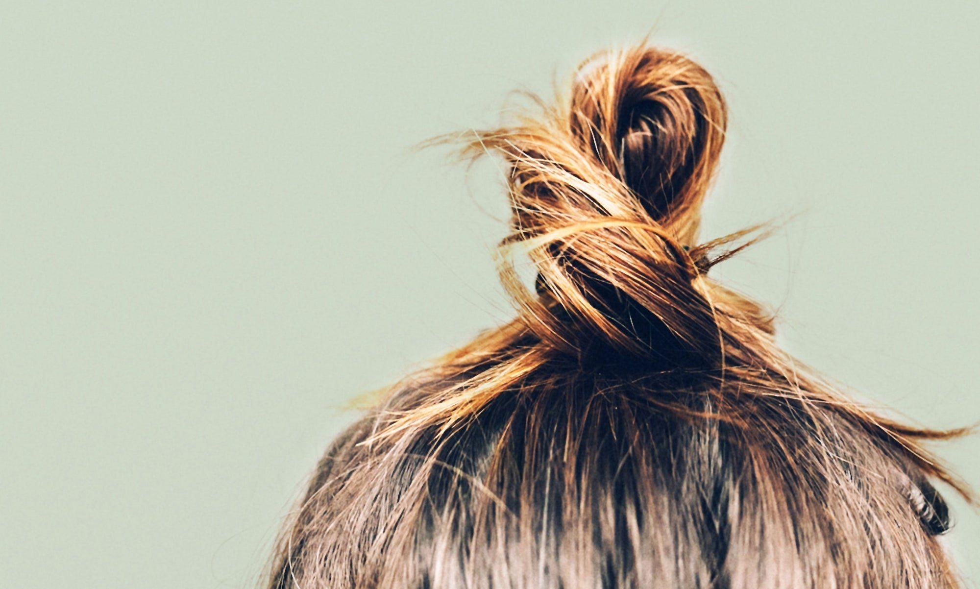 Glänzende, kräftige Haare? Der Schlüssel liegt in deiner Kopfhaut